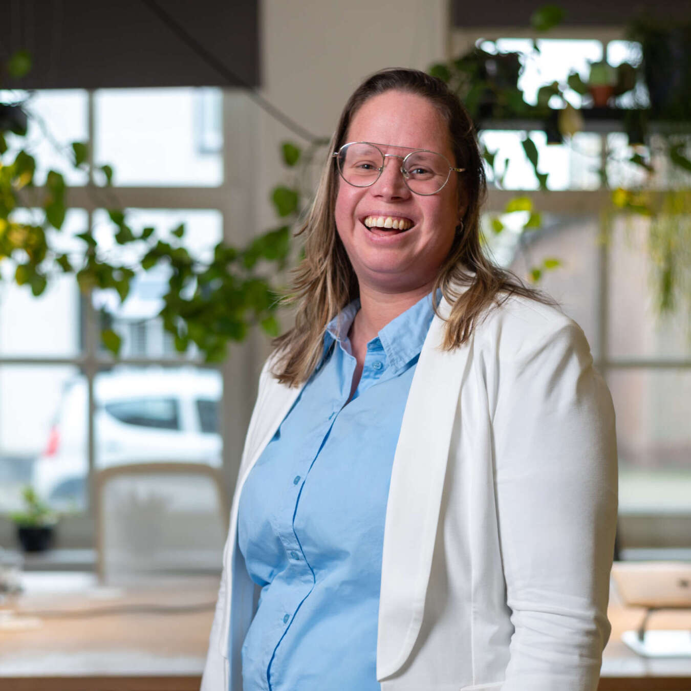 Online Marketeer Renate